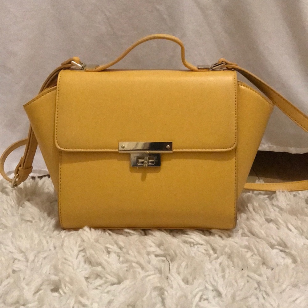 Yellow bag